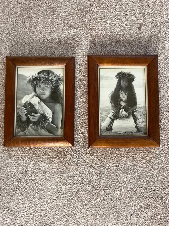 (X’s 2) young hula girls prints
