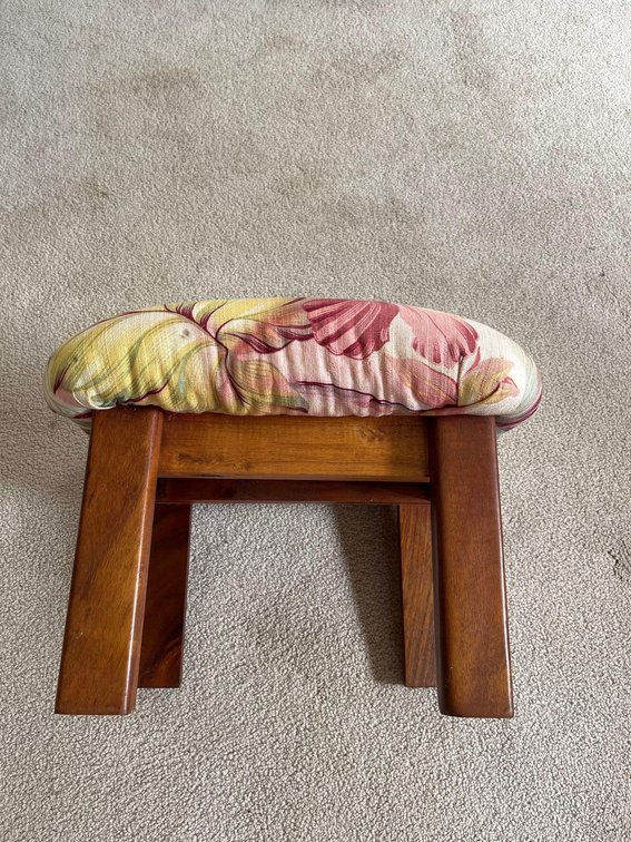Hawaiian print footstool