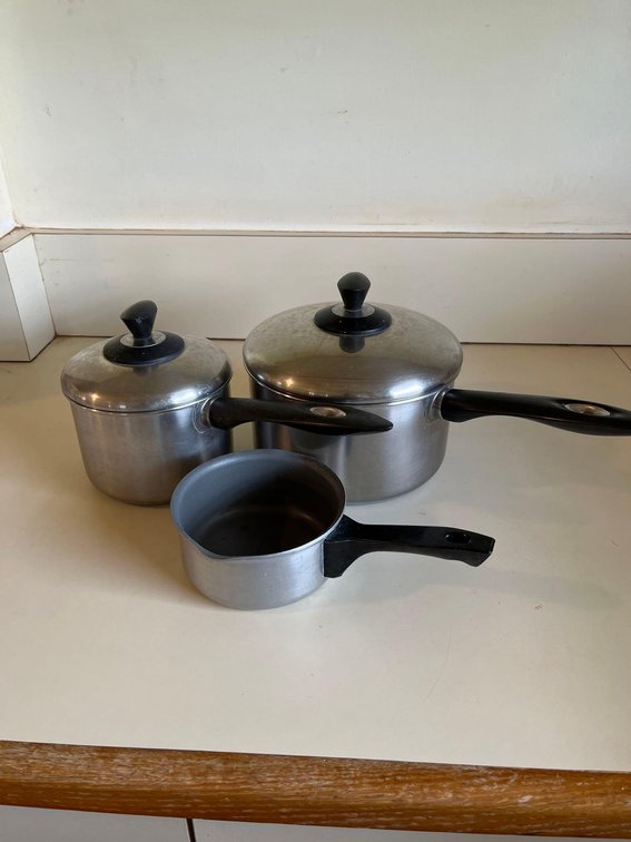 faber ware stainless steel 3 quart pot and 1 1/2 quart pot. Small Teflon pan.