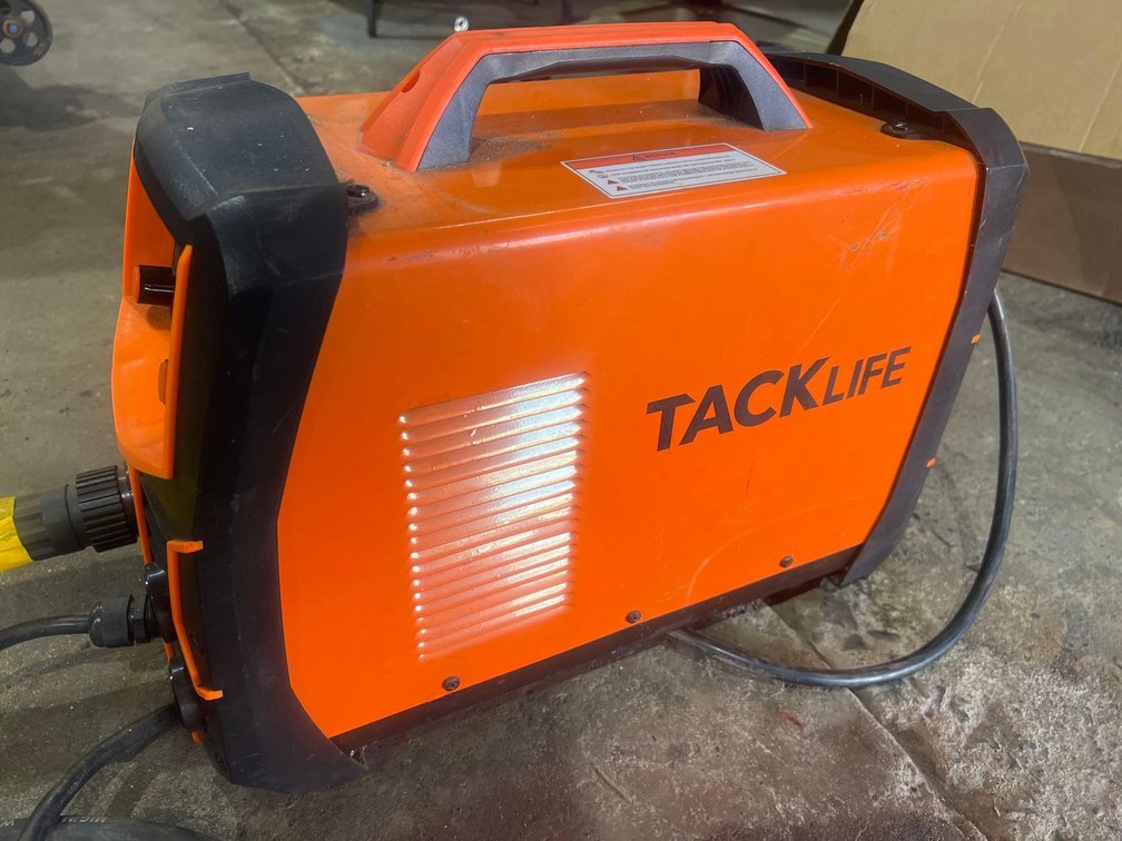 Image for 08/31 Lihue (KAUAI) Collaborated Tools - Electrionics - Tons of Sporting Cards and Home Goods Auction