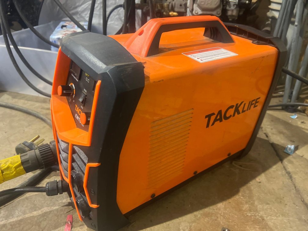 Tach life wire feed and mig welder