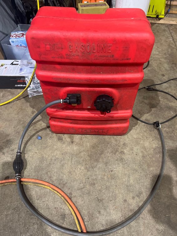 25 Gallon Marine Fuel TANK WITH LINE AND BULB