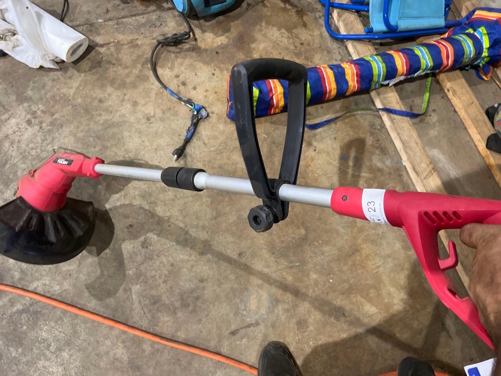 Electric Weed whipper like new