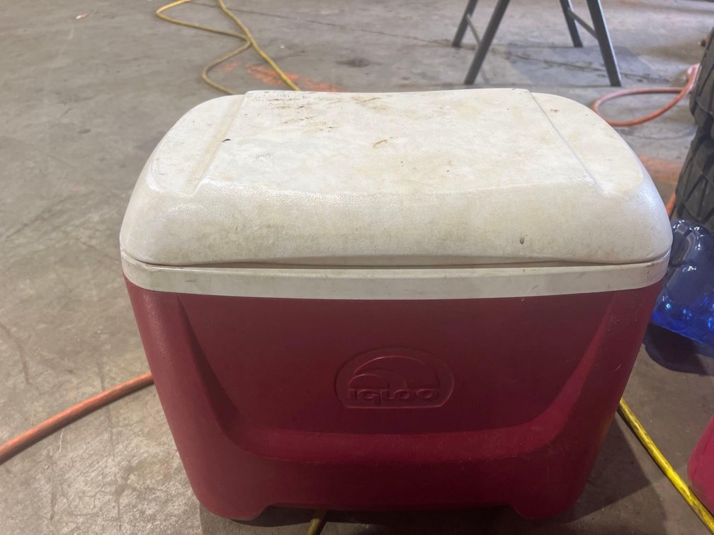 Igloo Cooler