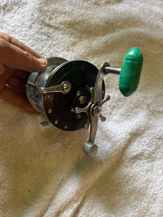 Vintage PENN TROLLING REEL BEAUTIFUL CONDITION