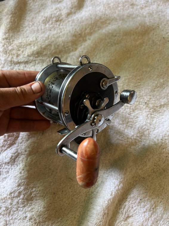 Vintage PENN TROLLING REEL BEAUTIFUL CONDITION
