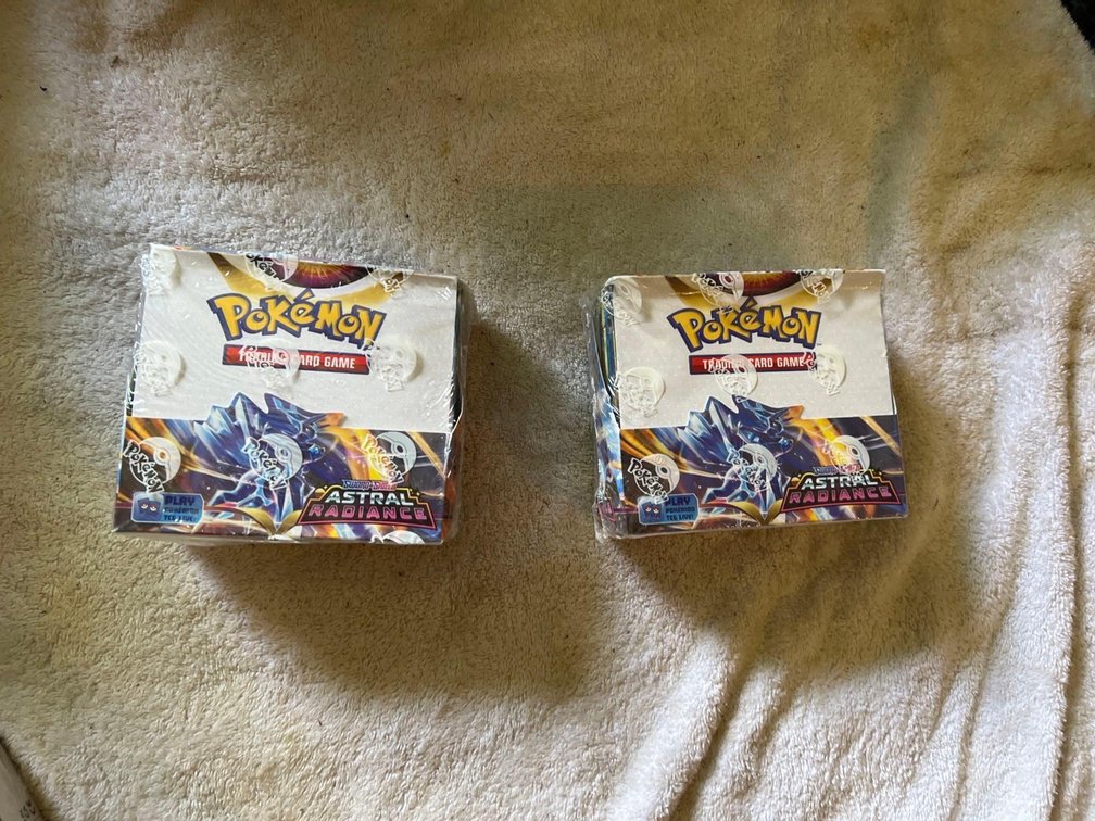 POKEMAN BOOSTER BOXES Brilliant Stars/ Astrial- PLEASE READ DIS-