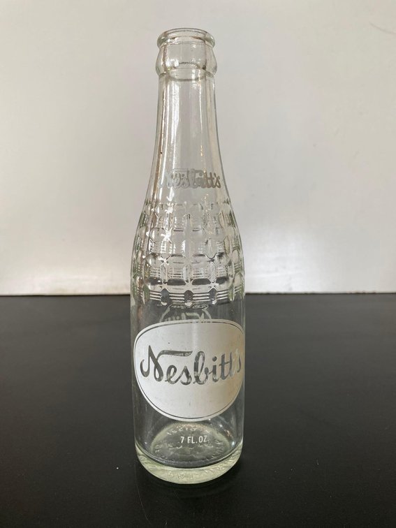 Vintage 7oz Nesbitt's Hawaii Kauai Soda Company Glass Bottle
