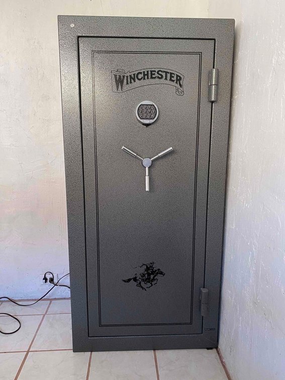 59" X 28" Winchester Vault 