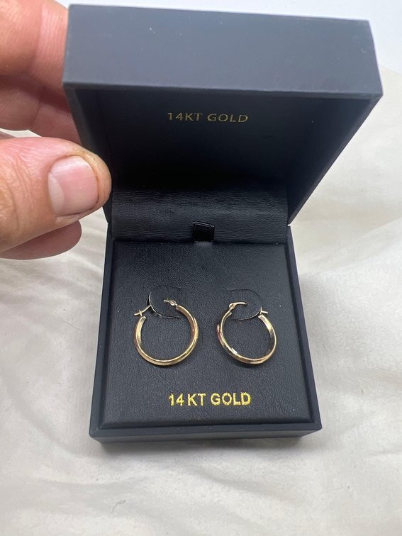 14k GOLD earrings NEW