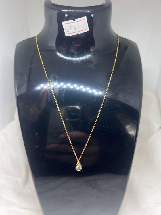 NEW BEAUTIFUL!! 10k  Gold Necklace with 1/10 Carat Diamond bezel!