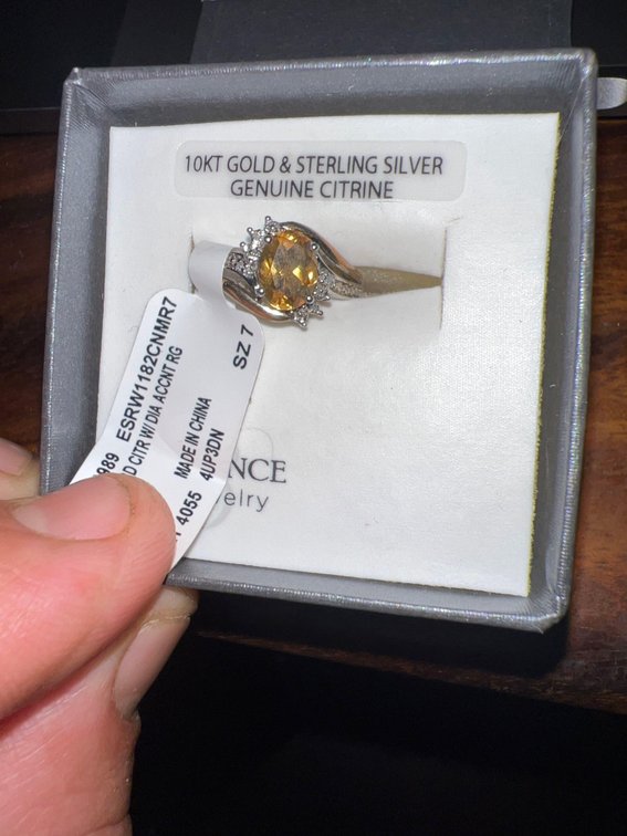 Brand new 10k Gold with Diamond and LARGE Genuine Citrine!