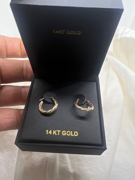 14k gold solid earrings