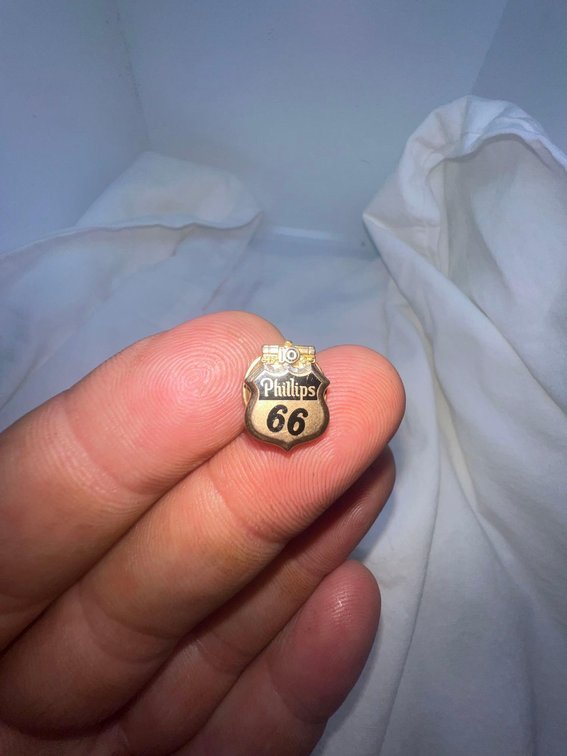 14k Pure Gold RARE COLLECTORS PHILLIPS 66 PIN! 