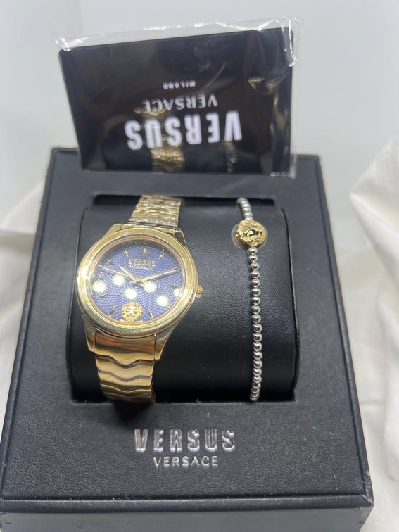 Versace Women’s Watch and Bracelet set. Brand New