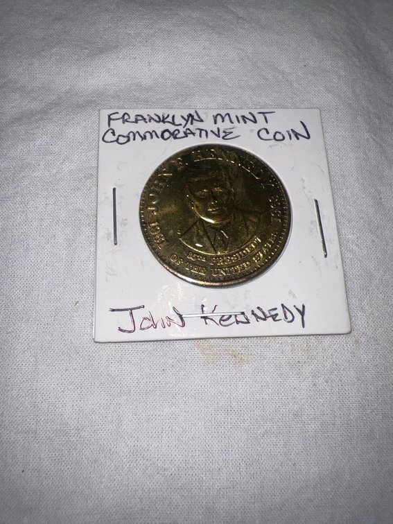 MINT COMMEMORATIVE COINS!! UN TOUCHED PERFECT CONDITION! KENNEDY