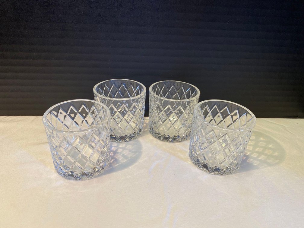 (X's 4) Glass Votives - Lot B