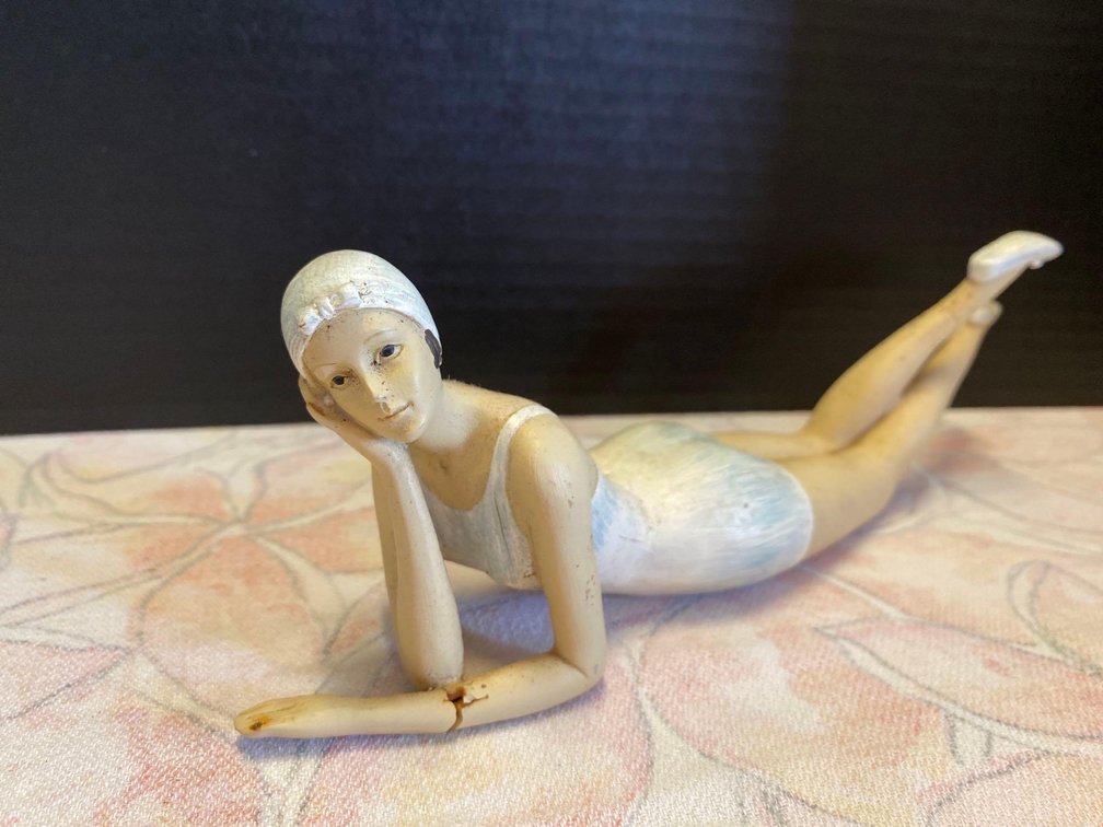 RARE Vintage Woman Bathing Beauty Sculpture