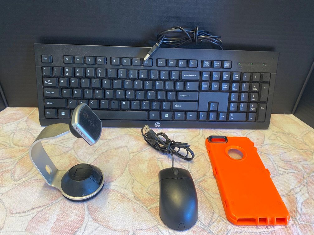 Keyboard and Mouse , Magic Mount and iPhone case
