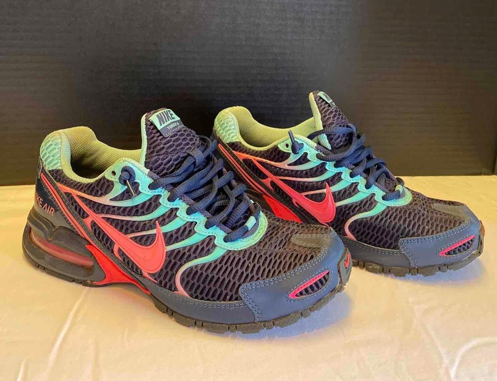 Nike Women’s Shoes - Size 8.5 