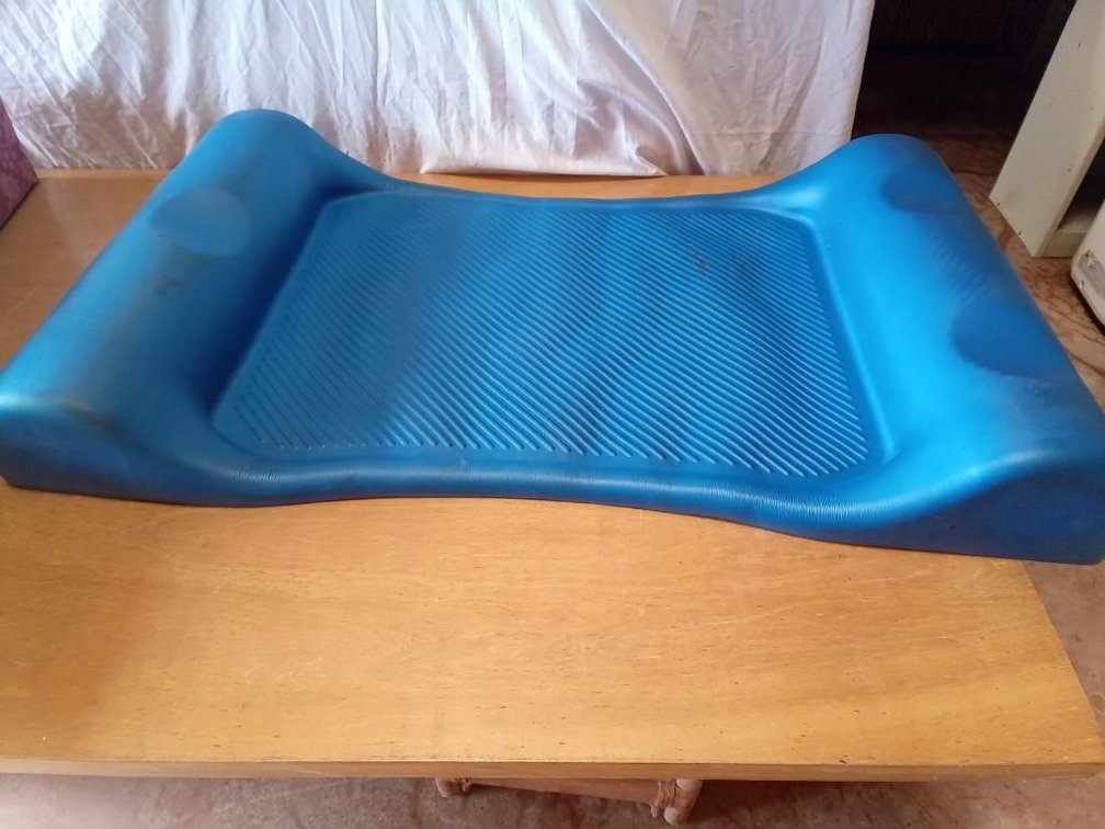 UNSED AQUARIA Swimming Pool Float