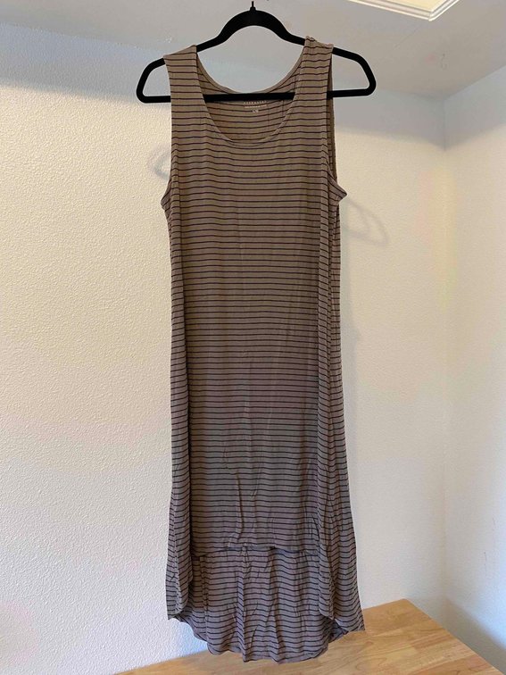 (L) Sleeveless Dress