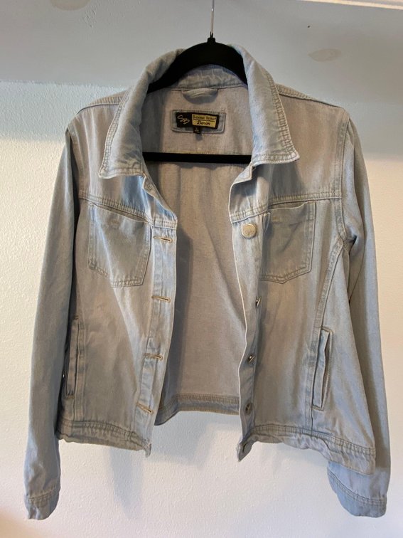 (L) Light Blue Denim Jacket