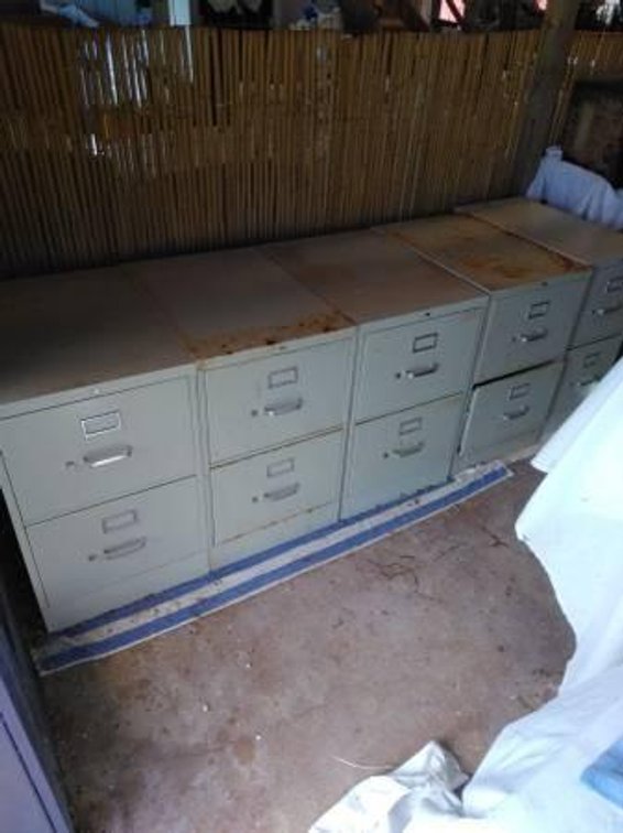 (X's 5) Hon 2 Filing Cabinets