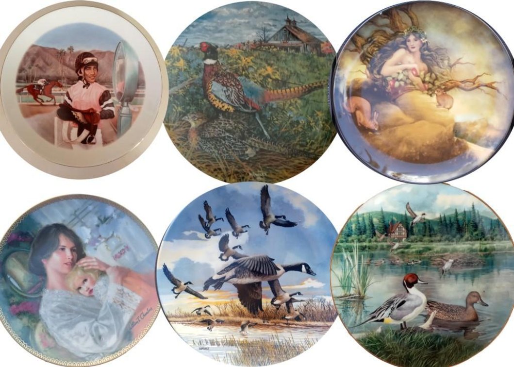 Authentic Collectible Plates: 