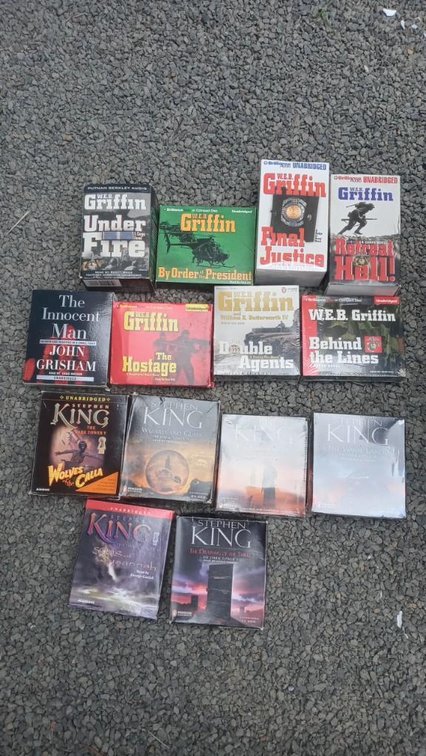 BOX #2 AUDIO BOOKS W.E.B. Griffin, Stephan King Audio Books