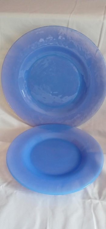 Collectible Effete Murano opalescent blue plates; 8” salad/sandwich? and 10” dinner plates. Excellen