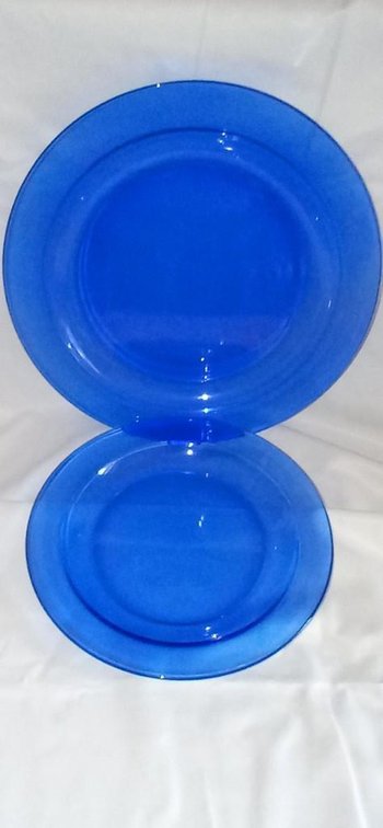 Blue dinner and luncheon/salad plate. 
