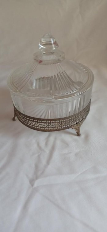 Vintage footed glass dish with lid.  4 ½” diameter 