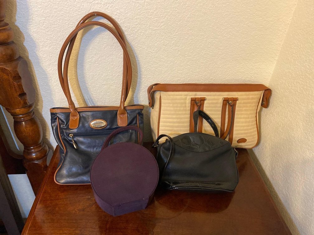 (X's 4) Various Purses