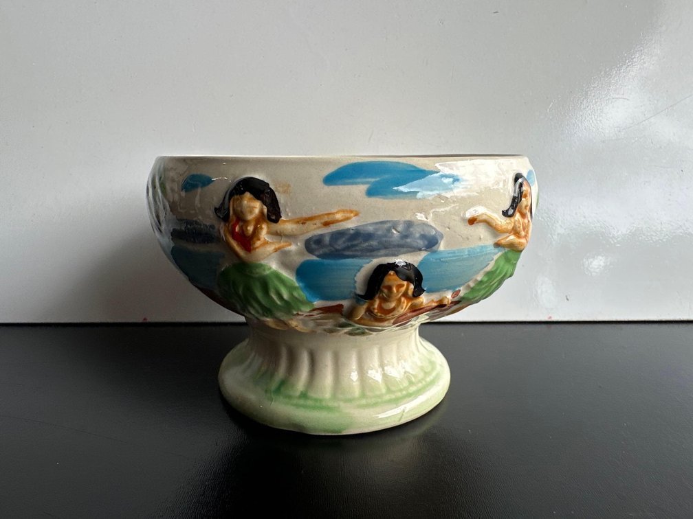 Hula Dancer Relief Bowl