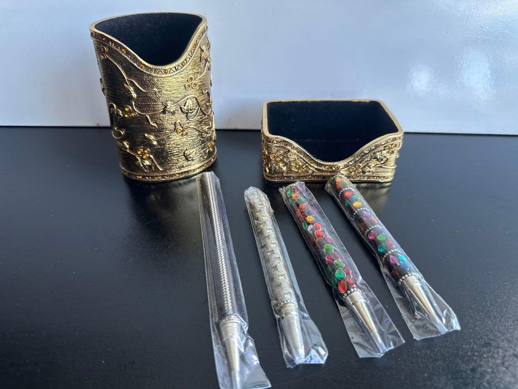 Jeweled Desk Pend Holder, Card Holder and Pens 