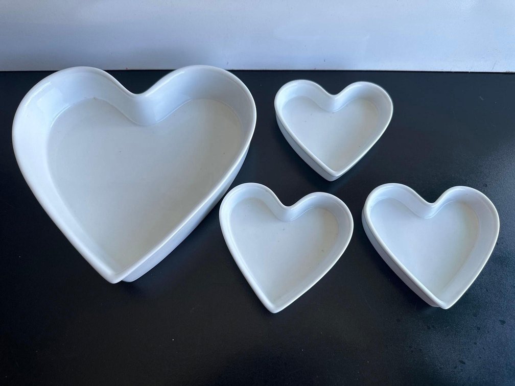 Set of Four White Heart Shaped Dishware 