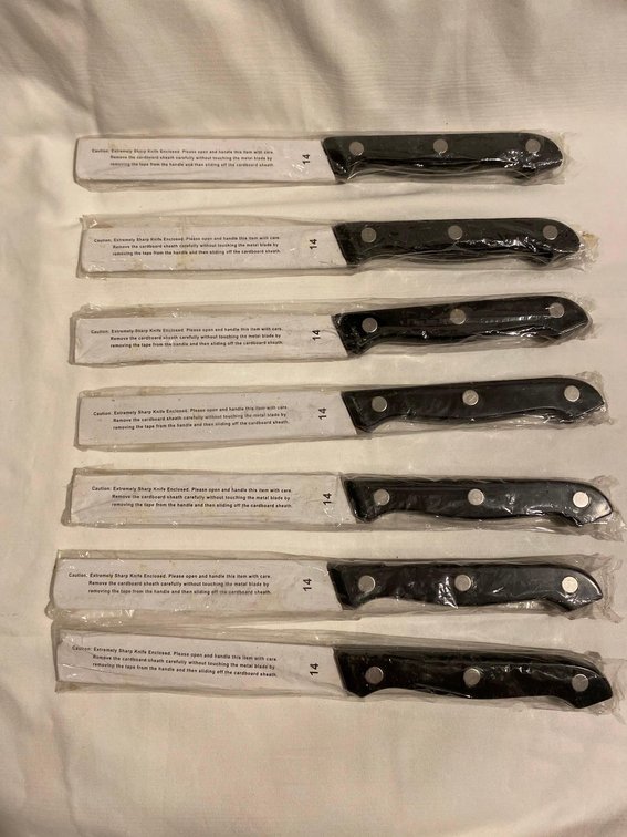Steak Knives (7)