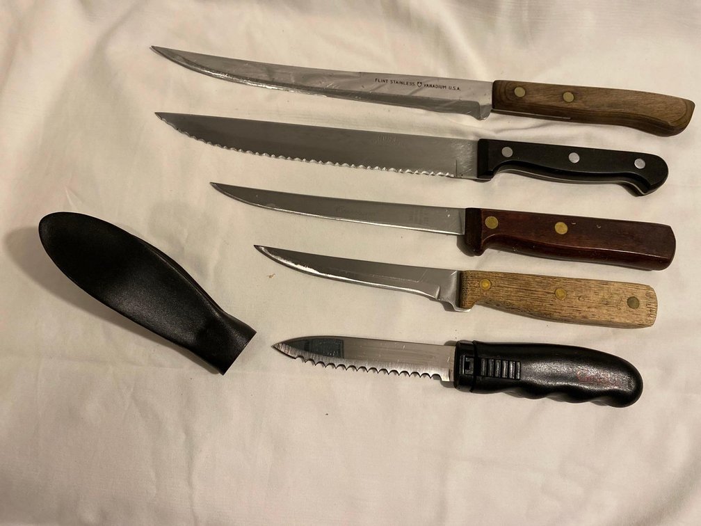 Cutlery (5 Knives)