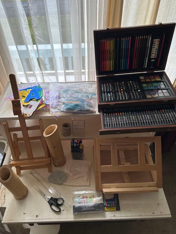 Mixed Lot of Easels, Art Supplies and Crafting Supplies 