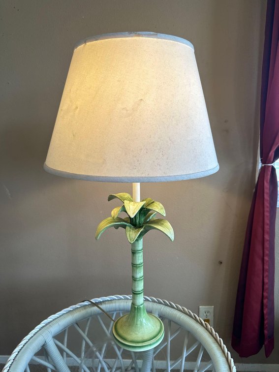 Island Style Green Coconut Tree Ceramic Table Lamp 