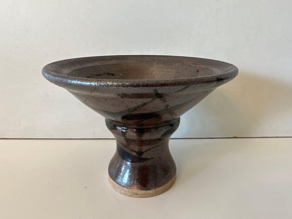 Signed "Gilleran" Stoneware Hand Made Pottery Pedestal Dish 