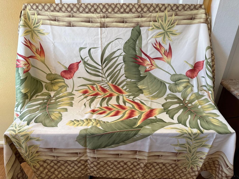 Kauhale Living 60"X80" Table Cloth 