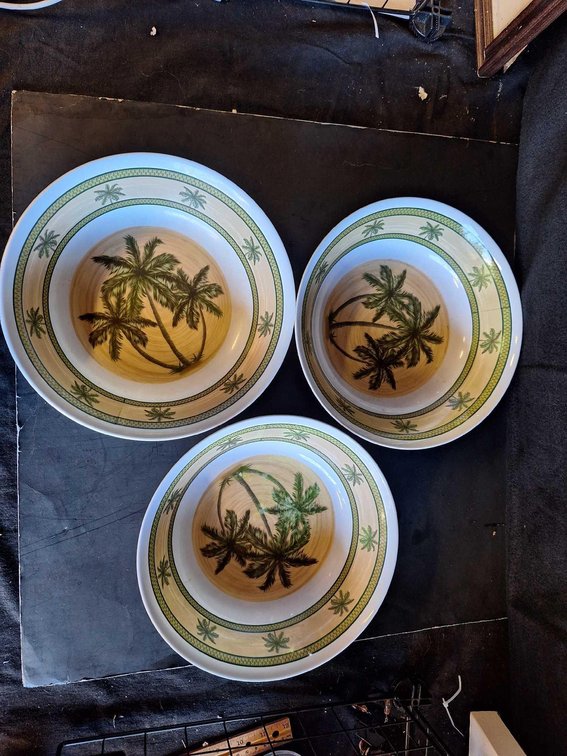 Siamin Bowls