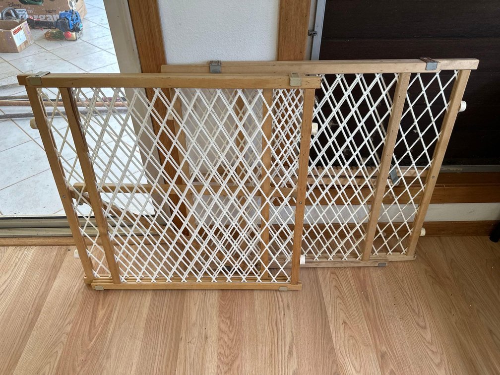 (X's 2) Child/Pet Gates