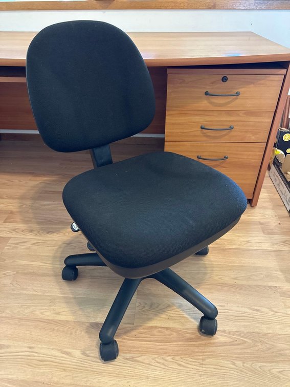 Black Rolling Office Chair