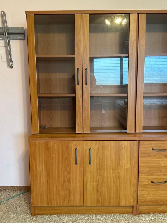 38"L x 18"W x 42"H Laminate Wood Sideboard & Hutch Cabinet
