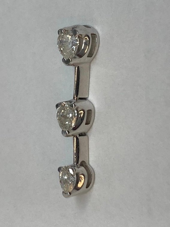 14K Fine White Gold Pedant w/3 Pear Cut Diamonds Estimated at 1/2 Carat CTW