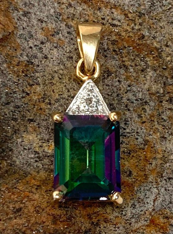 14K Fine Gold Diamond and Topaz Pendant 