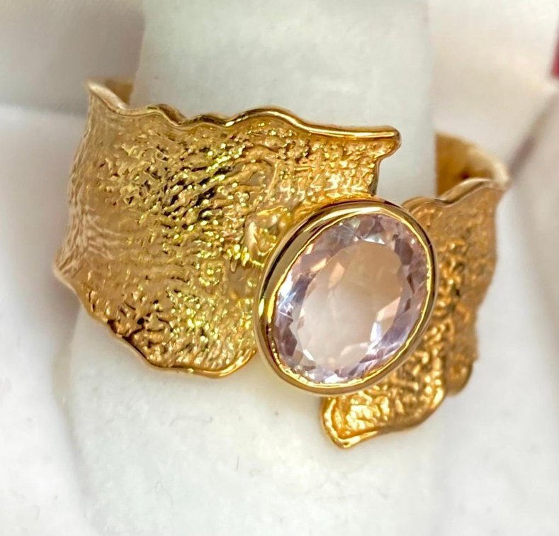 1.5 Carat Genuine Pink Amethyst set in Gold over Sterling Silver Ring  Size 10